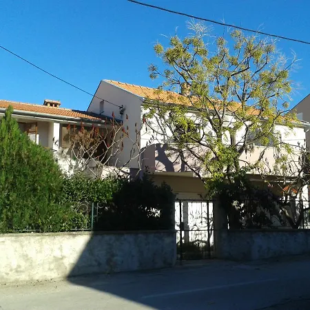Apartament Perla